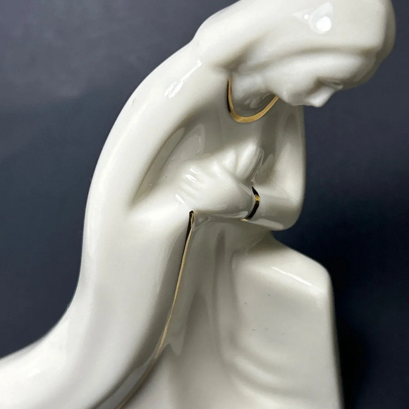 Mikasa nativity porcelain and gold tone - Picture 5 of 10